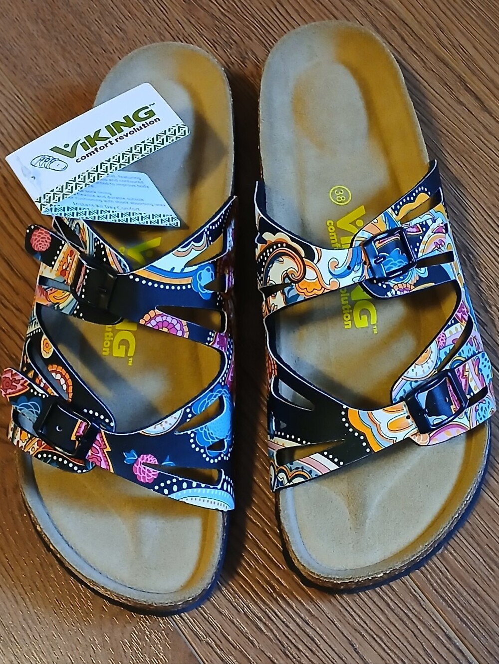 NWT Viking Whistler Two Strap Sandals Size 38 EU or 7/7.5 Ladies